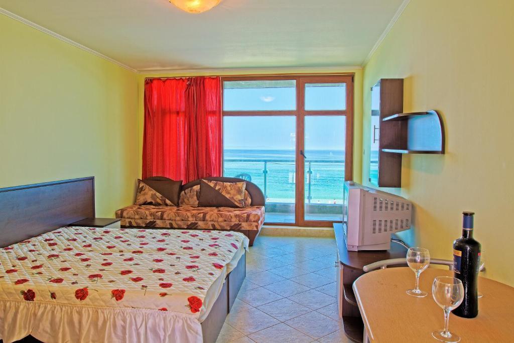 Black Sea Paradise Hotel Sozopol Bagian luar foto